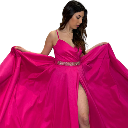 Abito con cintura strass