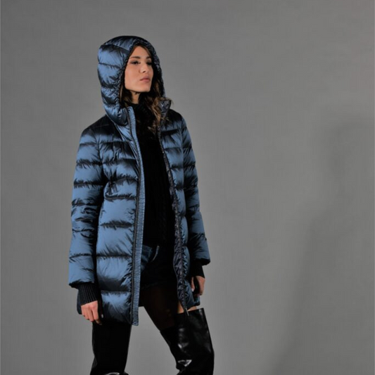 Piumino lungo con cappuccio